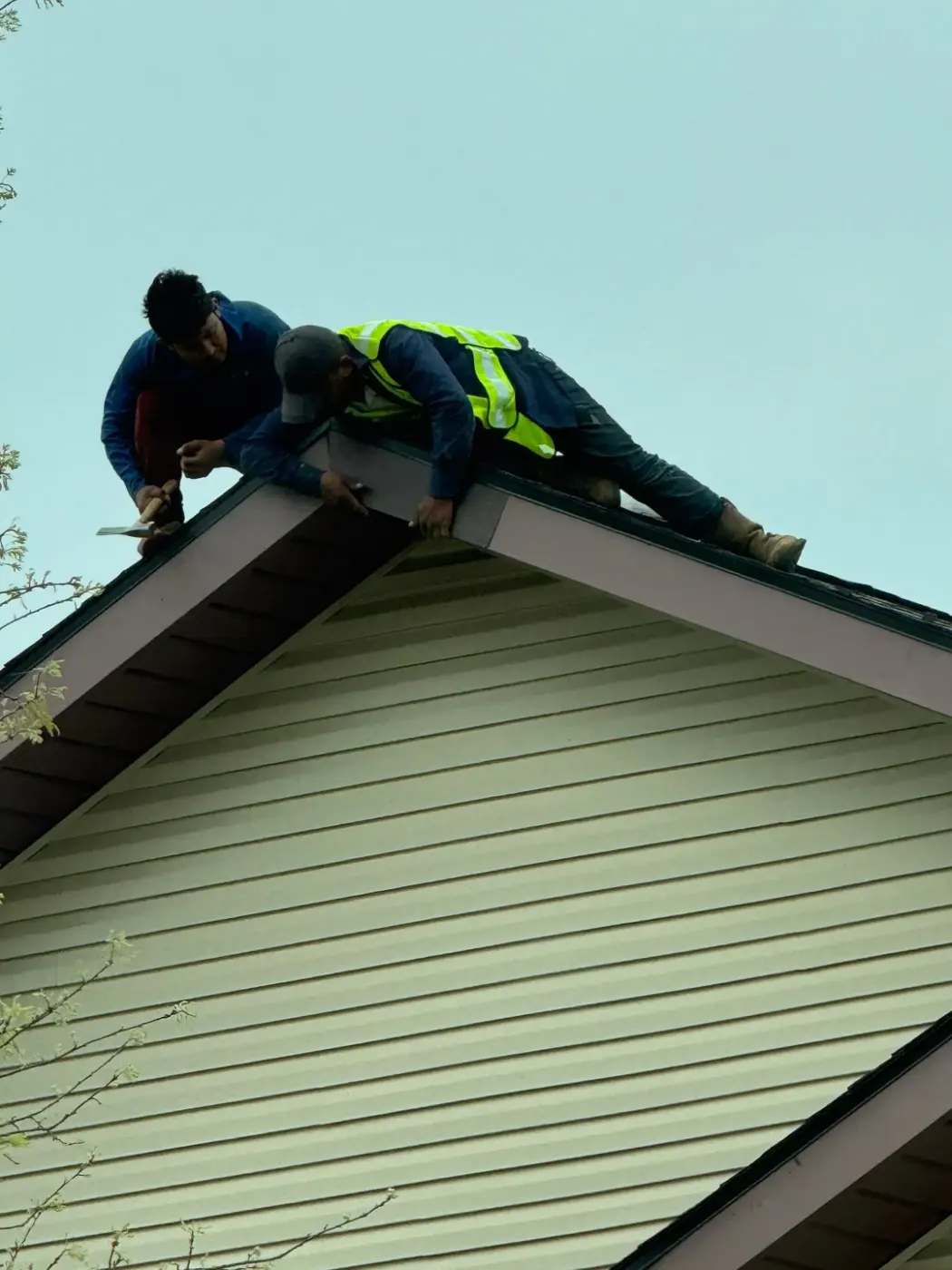 Manufacturer-certified roof installation in Carthage